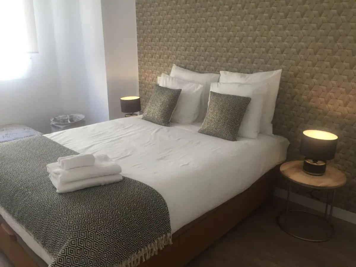 Retiro Park Apartments マドリード エクステリア 写真