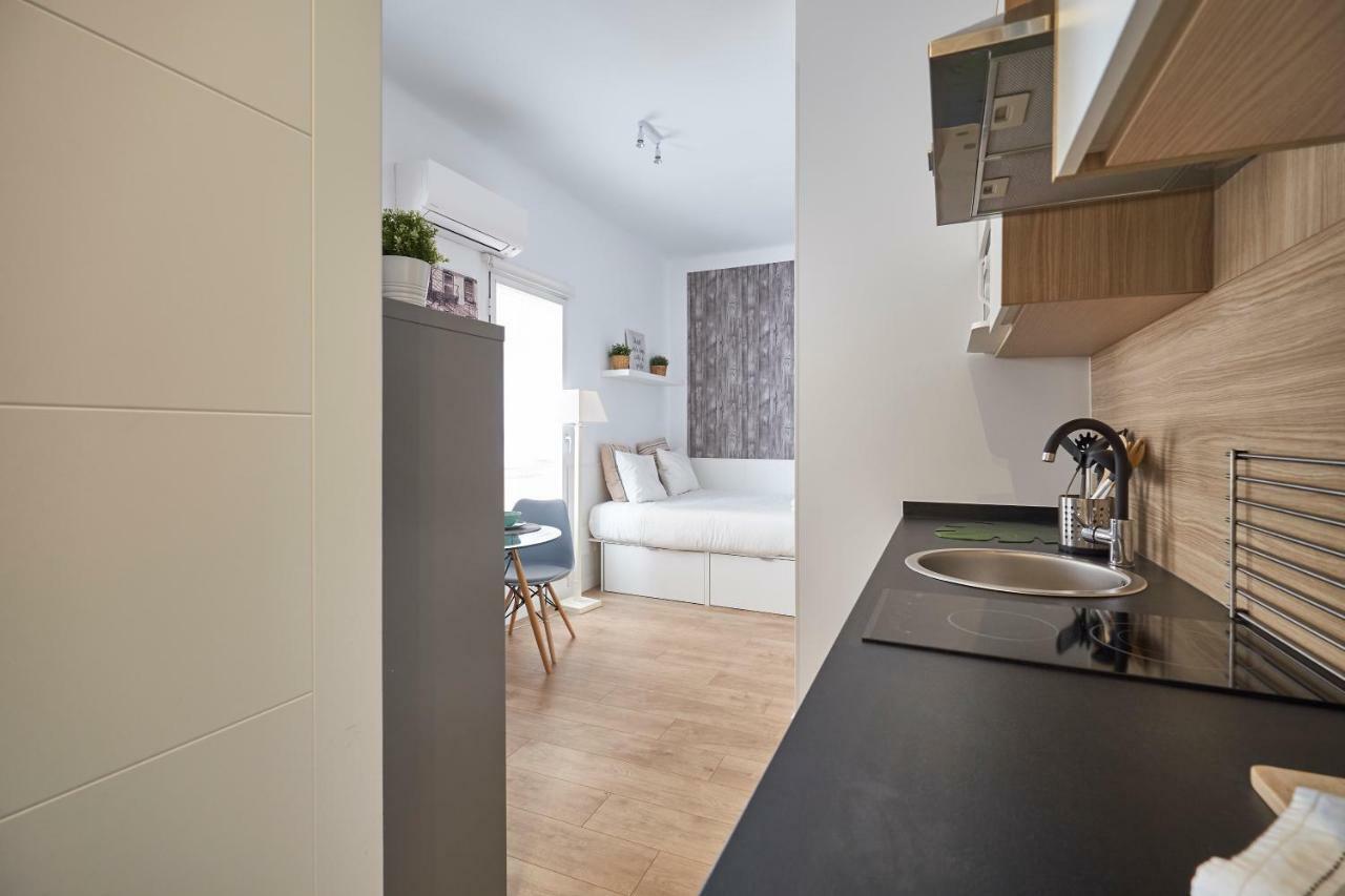 Retiro Park Apartments マドリード エクステリア 写真