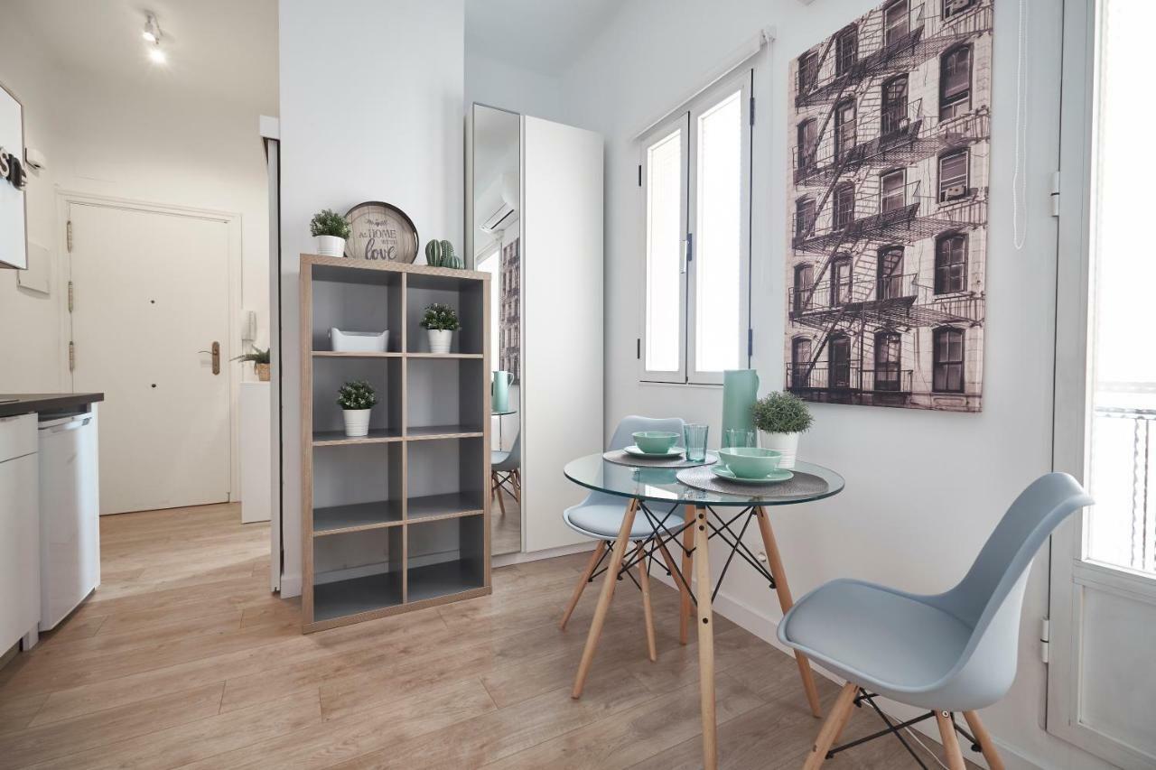Retiro Park Apartments マドリード エクステリア 写真